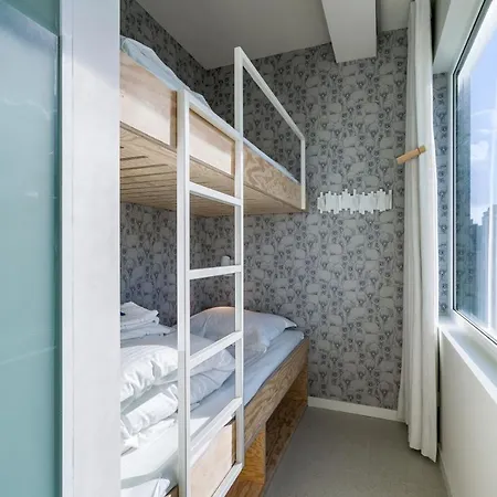 De Zwemmer - Practical, Optimized App With Garage Apartment Ostend